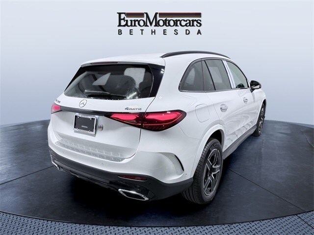 2026 Mercedes Benz GLC 300 4MATIC photo 3