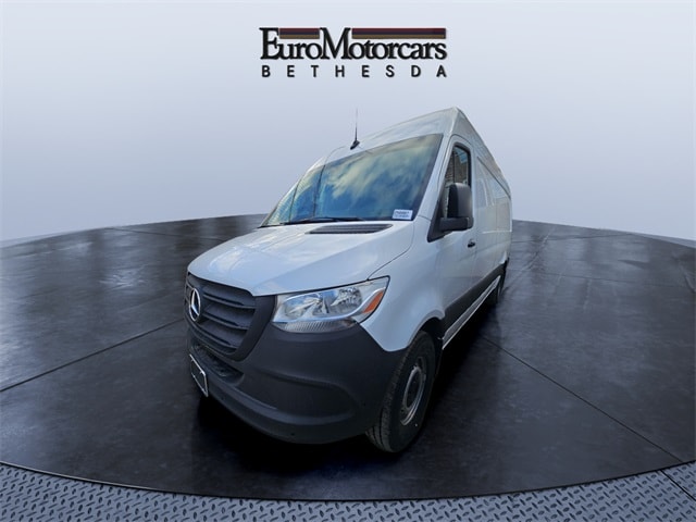 2025 Mercedes-Benz Sprinter Cargo Van Base's photo