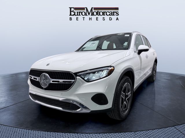 2026 Mercedes-Benz GLC GLC 300 4MATIC's photo