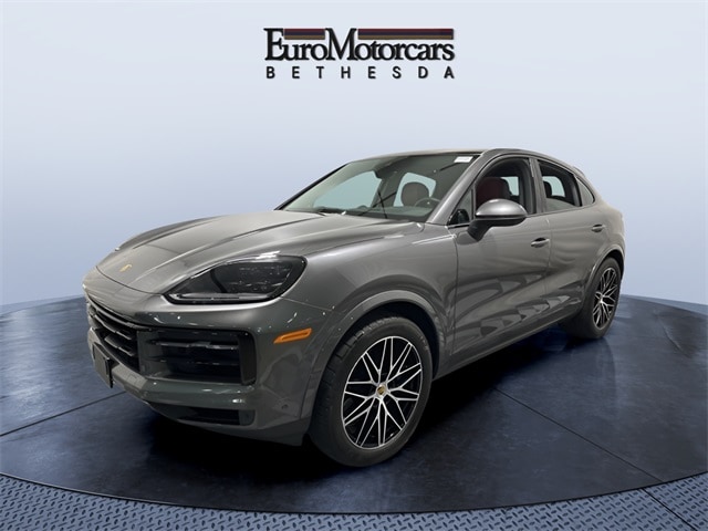 2024 Porsche Cayenne Coup Base's photo