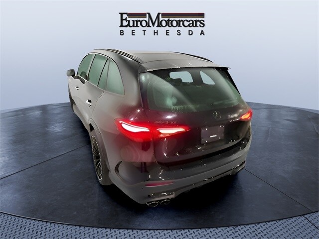 2024 Mercedes Benz GLC 43 AMG photo 2