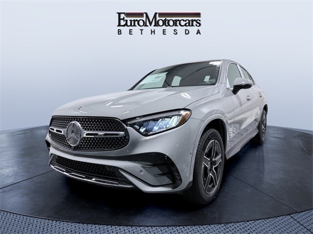 2026 Mercedes-Benz GLC Coupe GLC 300's photo