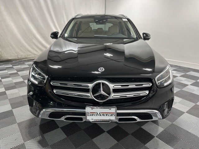 2022 Mercedes Benz GLC 300 4MATIC photo 2