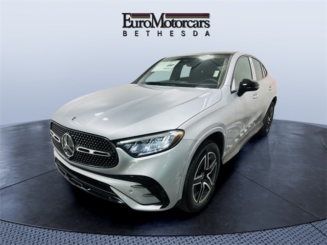 2026 Mercedes-Benz GLC Coupe GLC 300's photo