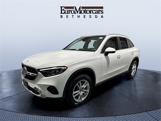 2025 Mercedes-Benz GLC Base