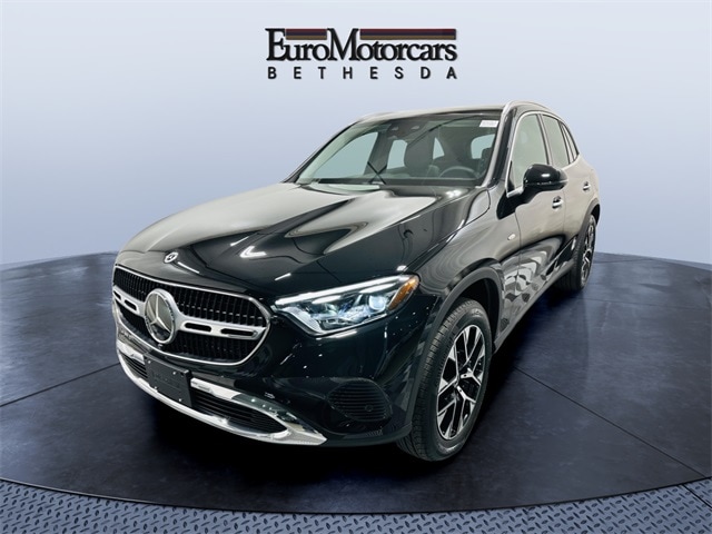 2026 Mercedes-Benz GLC Base's photo