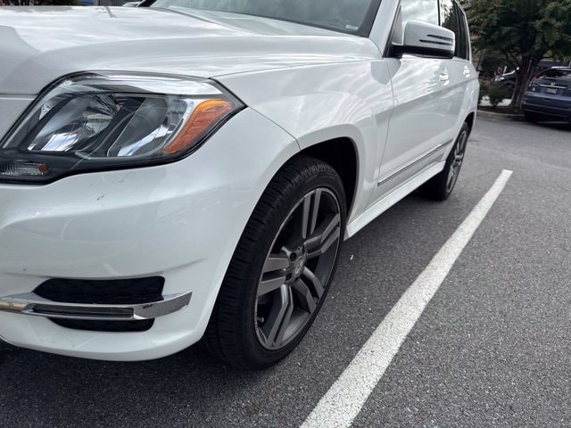 Used 2015 Mercedes-Benz GLK-Class GLK350 with VIN WDCGG8JB8FG409124 for sale in Bethesda, MD