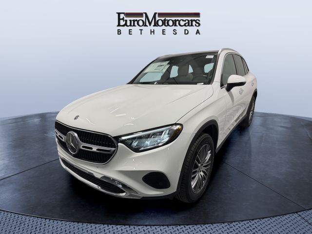 2026 Mercedes-Benz GLC GLC 300 4MATIC's photo