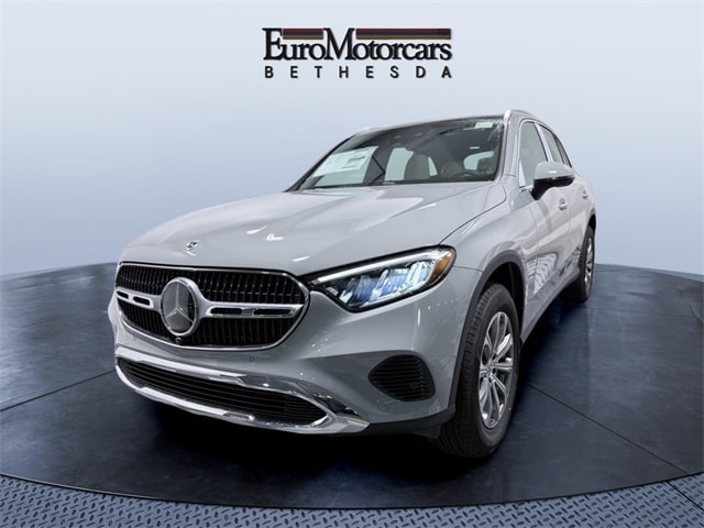 2026 Mercedes-Benz GLC Base's photo