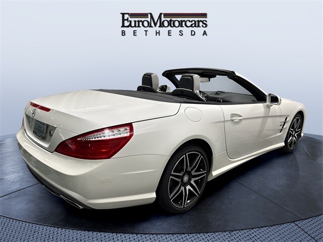 2015 Mercedes Benz SL 550 photo 4