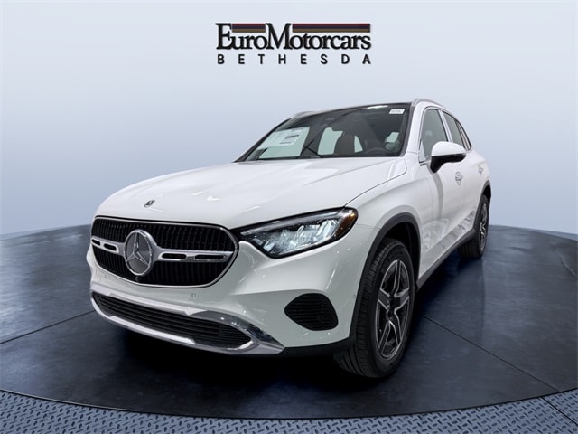 2026 Mercedes-Benz GLC Base's photo