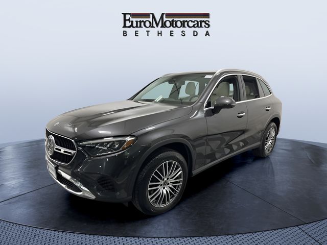 2026 Mercedes-Benz GLC