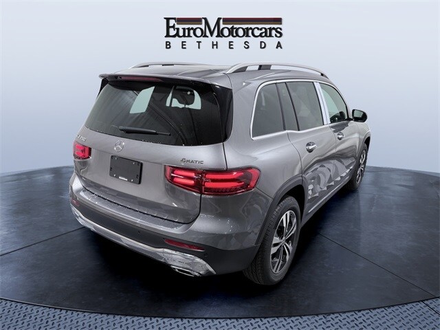 2026 Mercedes Benz GLB 250 4MATIC photo 2