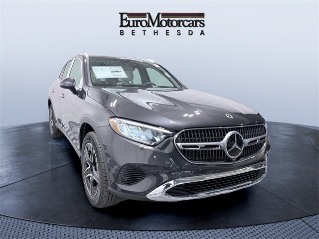 2026 Mercedes Benz GLC 300 4MATIC photo 4