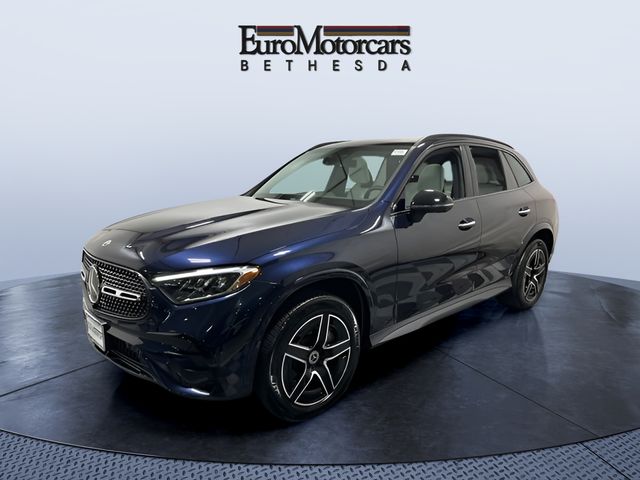 2023 Mercedes-Benz GLC