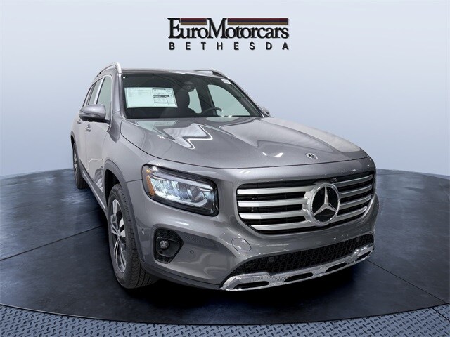 2026 Mercedes Benz GLB 250 4MATIC photo 3