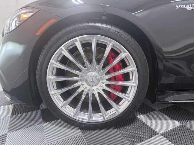 2026 Mercedes-Benz S-Class AMG S 63 - Photo 8