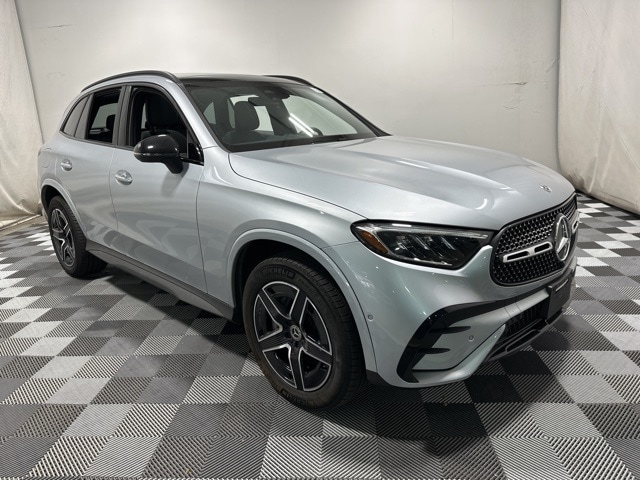 2025 Mercedes-Benz GLC