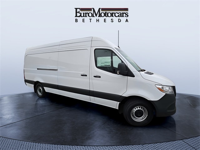 2025 Mercedes-Benz Sprinter Cargo Van Base
