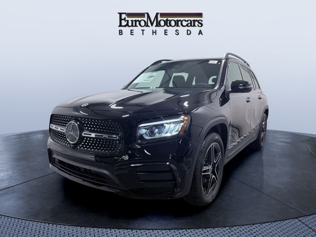 2026 Mercedes-Benz GLB GLB 250 4MATIC's photo