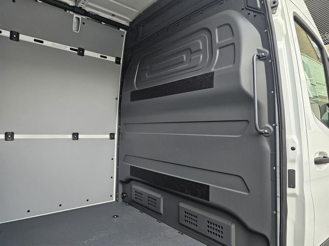 2026 Mercedes-Benz Sprinter Cargo Van Base - Photo 29
