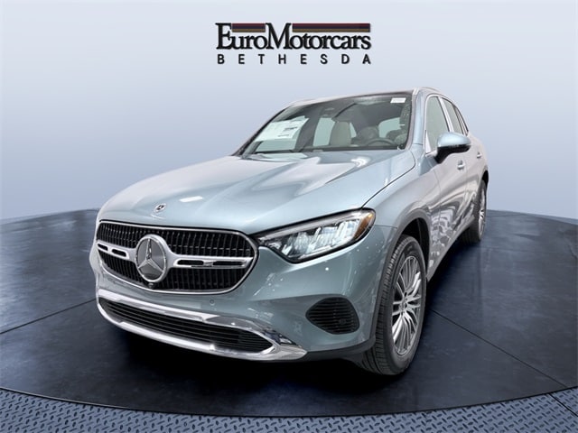 2026 Mercedes-Benz GLC Base's photo