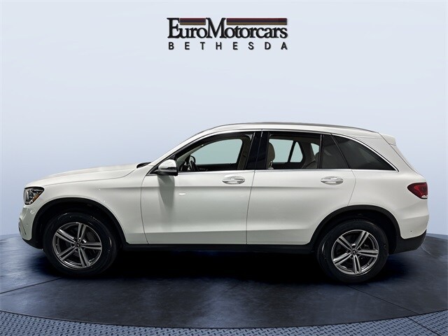 2022 Mercedes Benz GLC 300 4MATIC photo 2