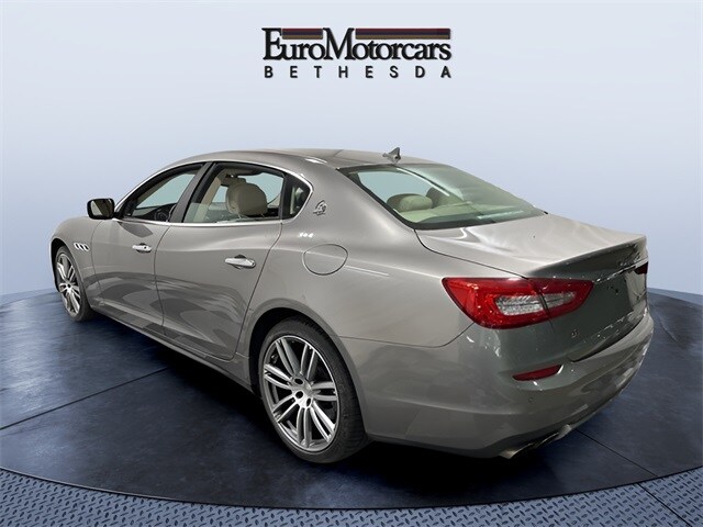 2016 Maserati Quattroporte Q4 photo 3