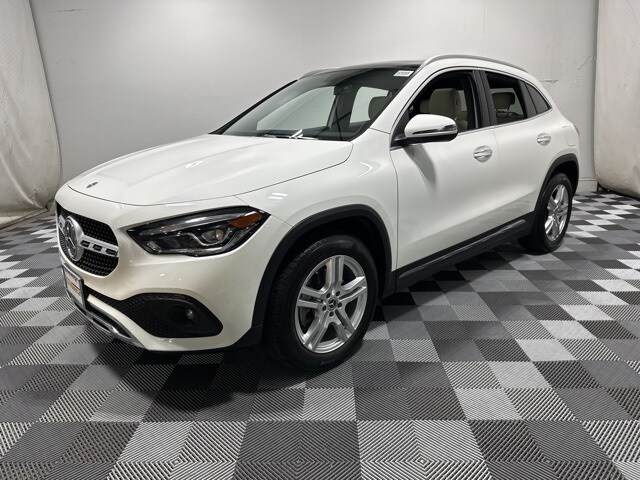 2022 Mercedes Benz GLA 250 4MATIC photo 3