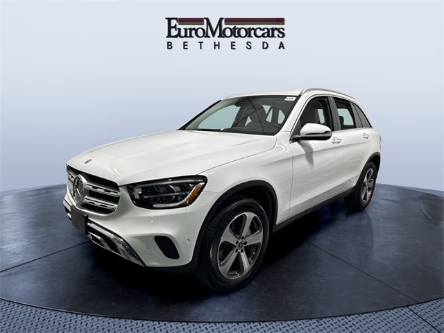2022 Mercedes-Benz GLC GLC300's photo