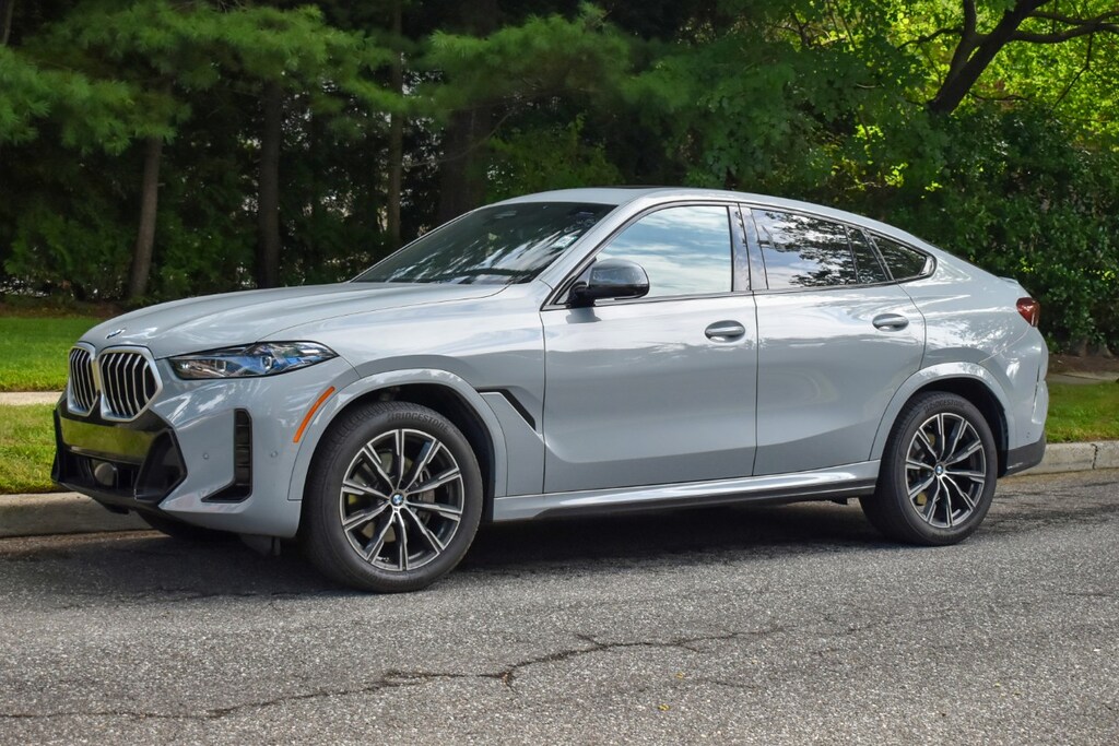 Used 2025 BMW X6 xDrive40i SUV