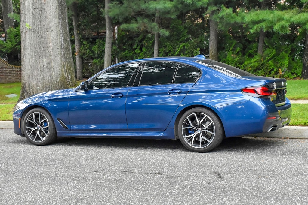 Used 2021 BMW 530i xDrive Sedan