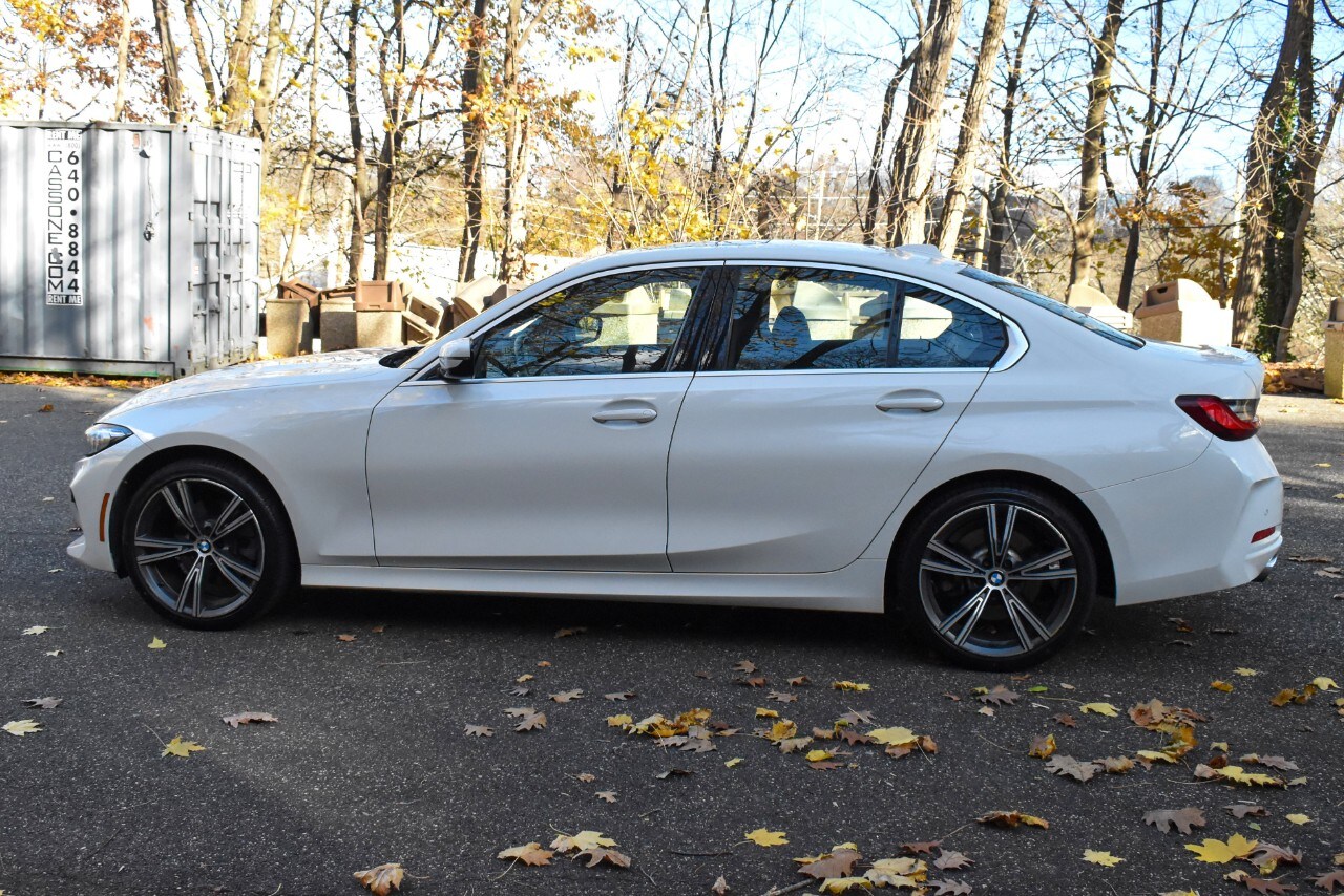 2024 Bmw 330i xDrive photo 3