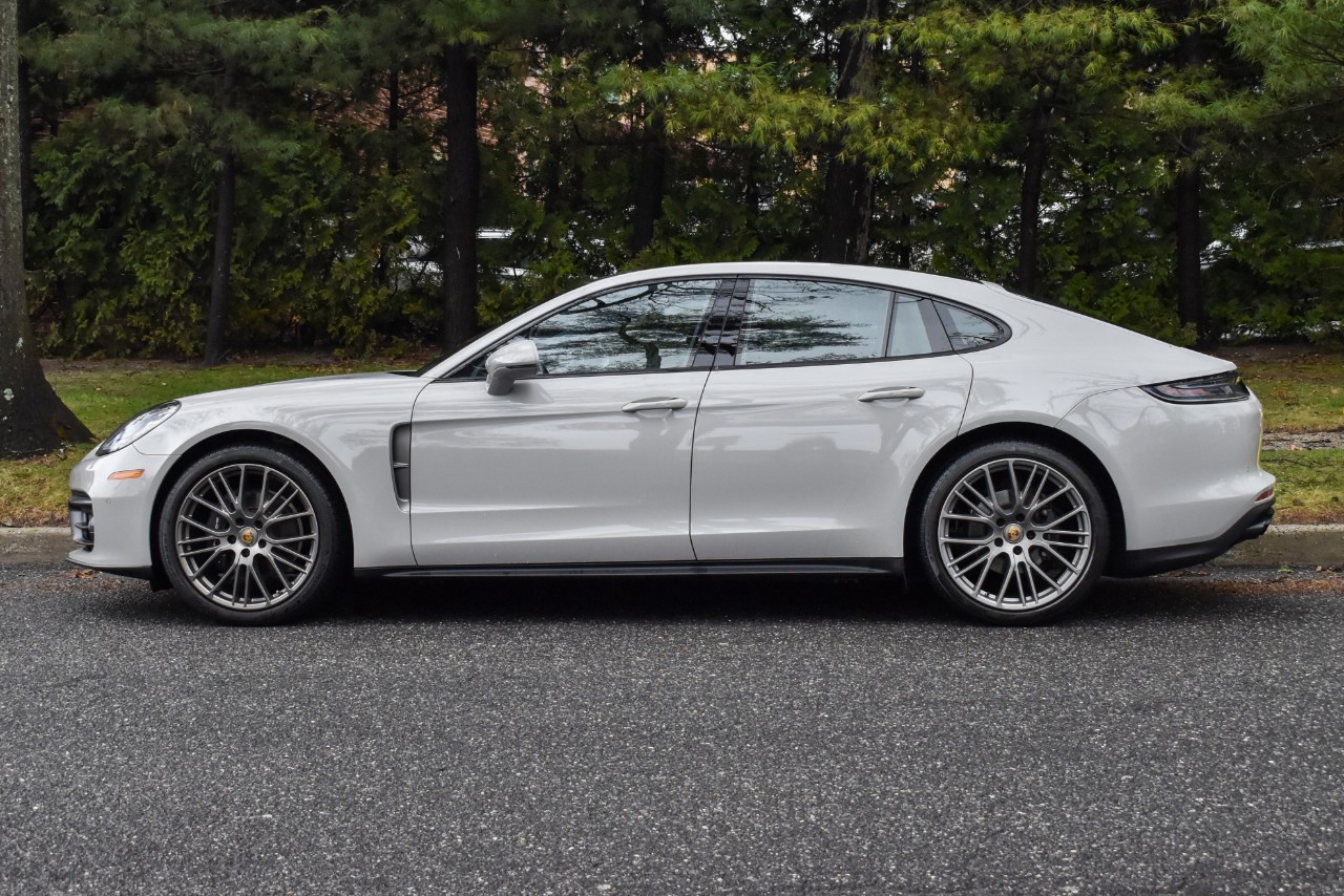 Used 0 Porsche Panamera 4 Platinum Edition Hatchback