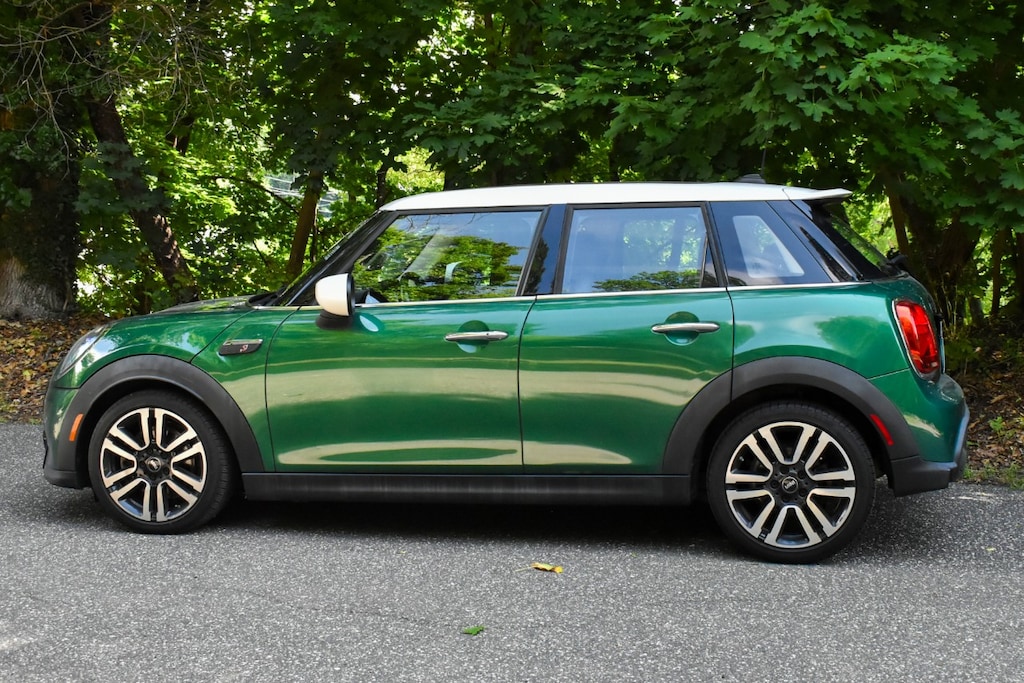 Used 2022 MINI Hardtop 4 Door Cooper S Hatchback