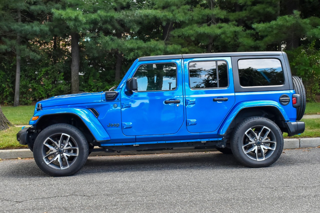 Used 0 Jeep Wrangler 4xe Sport SUV