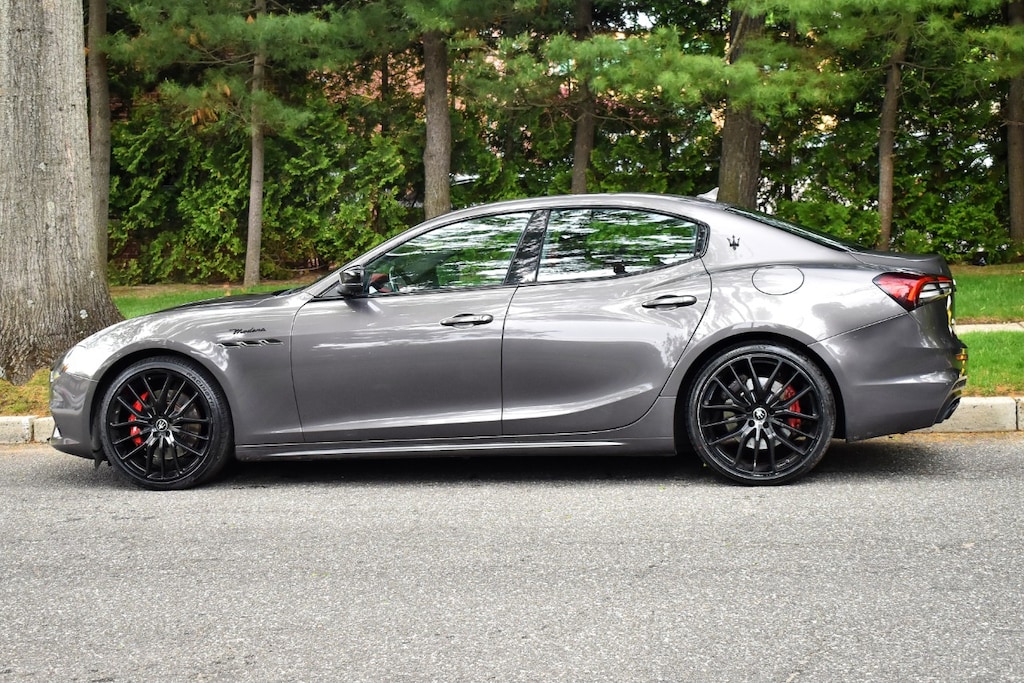 Used 2022 Maserati Ghibli Modena Q4 Sedan