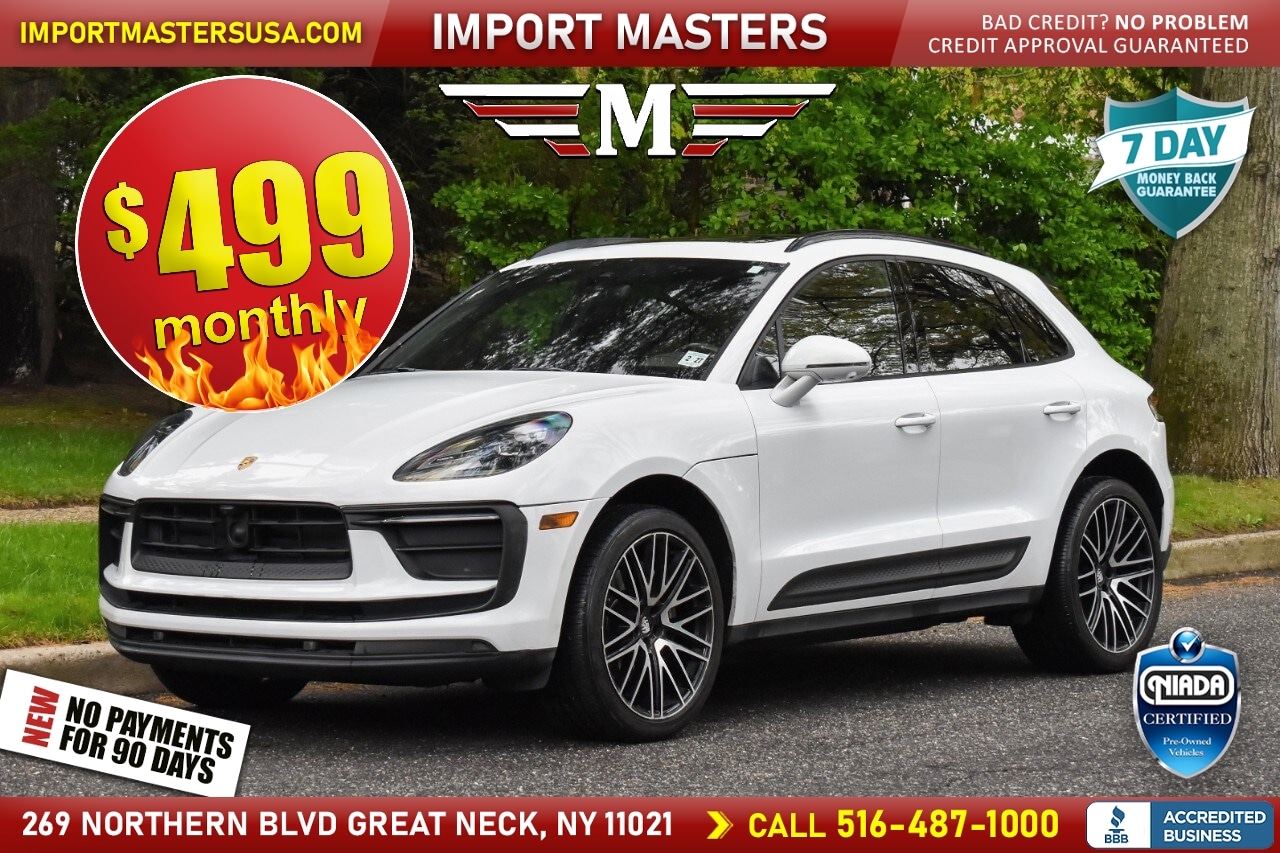 2022 Porsche Macan -'s photo