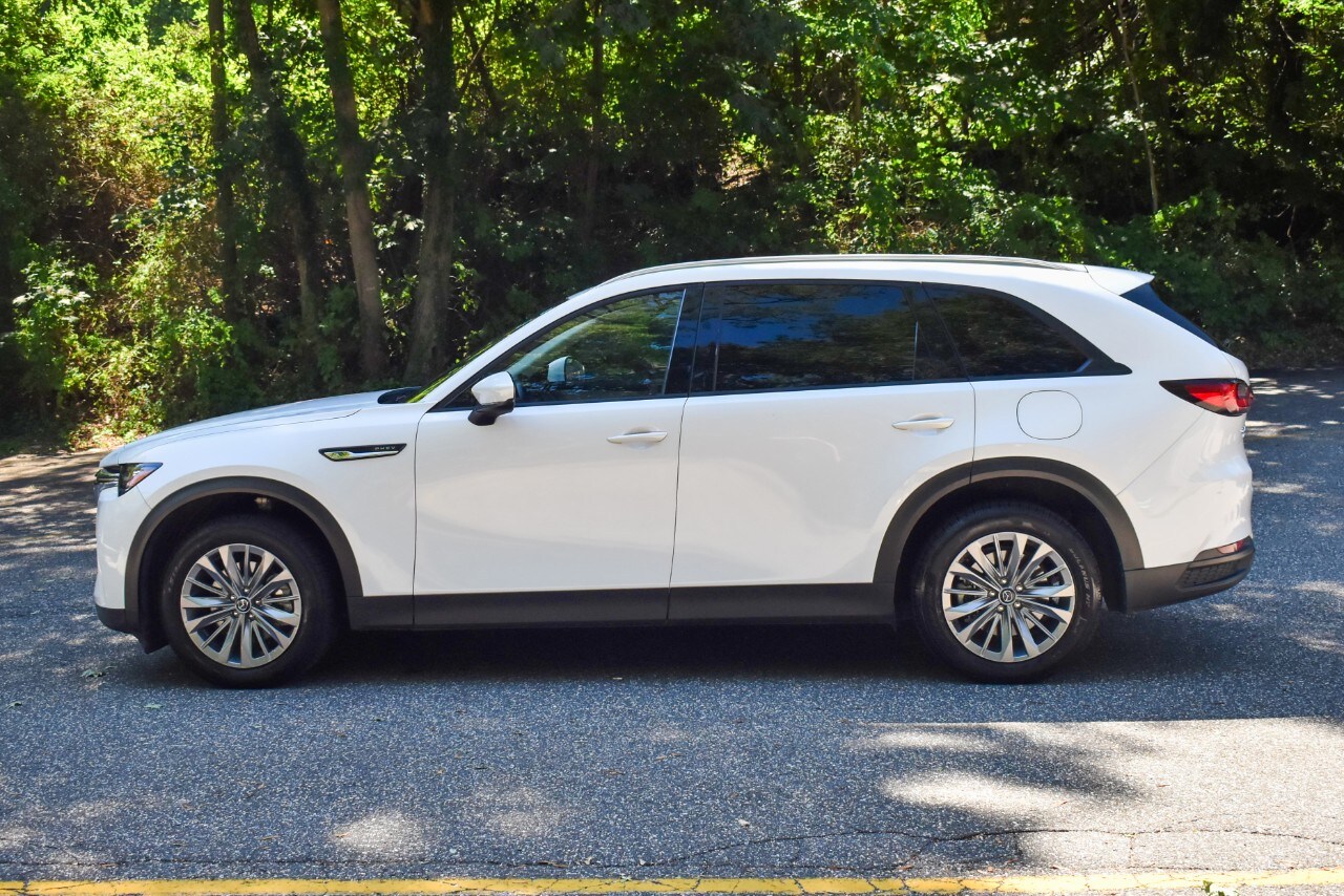 2024 Mazda CX-90 Plug-in Hybrid Preferred photo 3