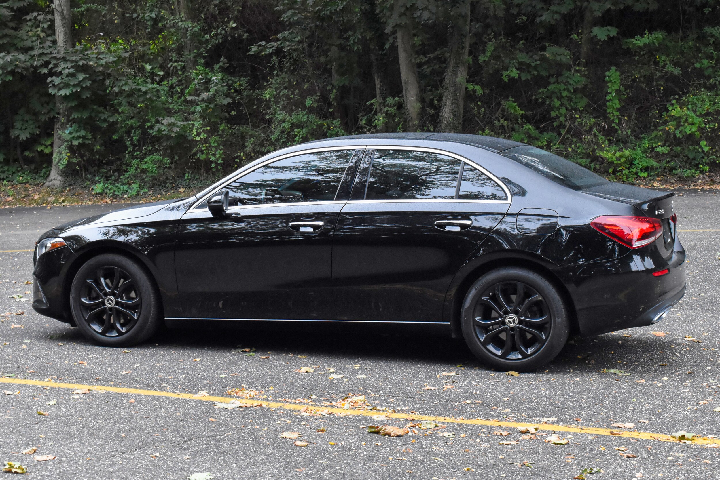 2020 Mercedes Benz A 220 4MATIC photo 4