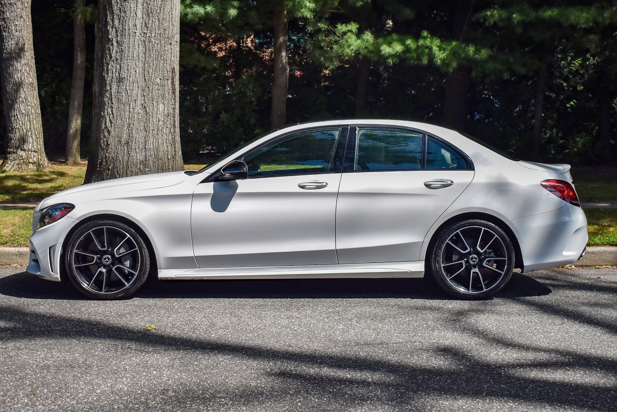 2020 Mercedes Benz C 300 Sedan photo 2