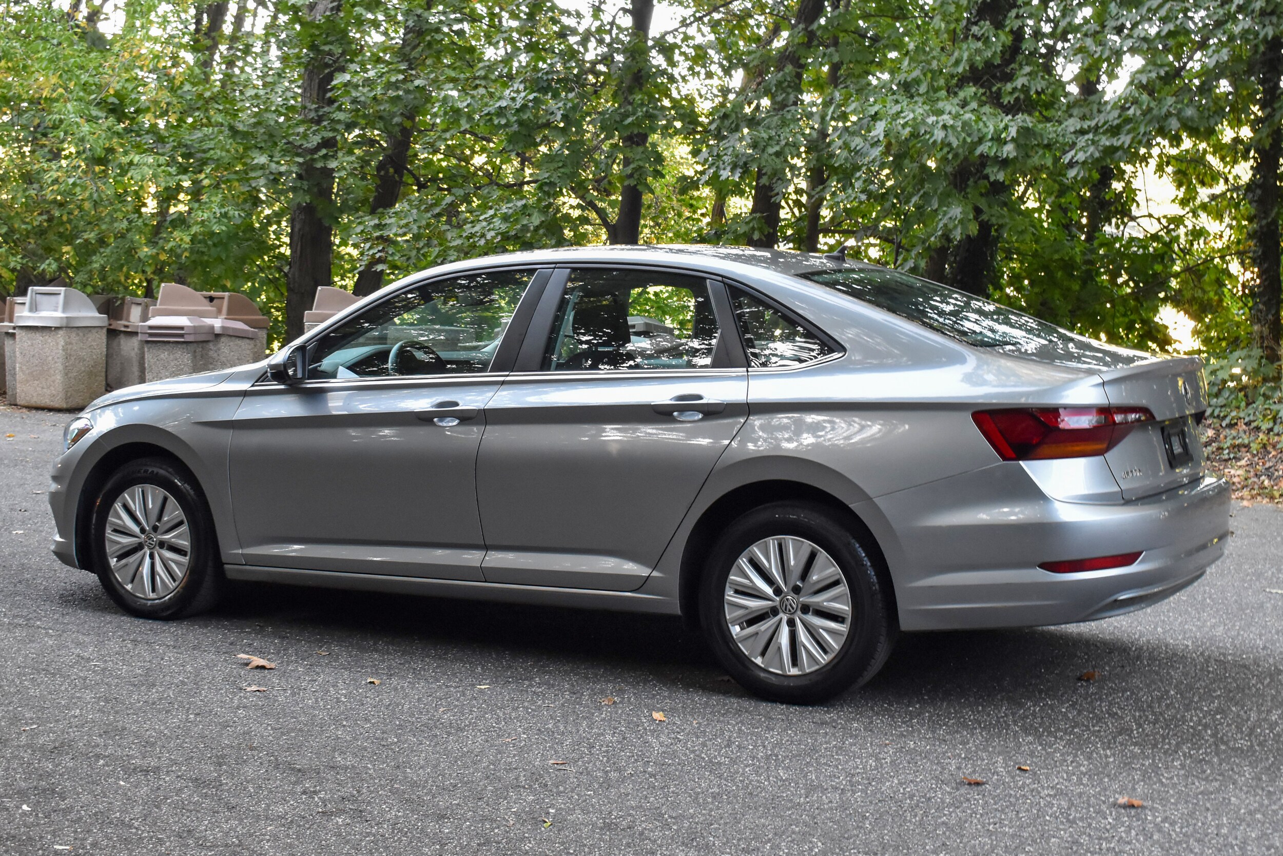 2019 Volkswagen Jetta 1.4T SE photo 3