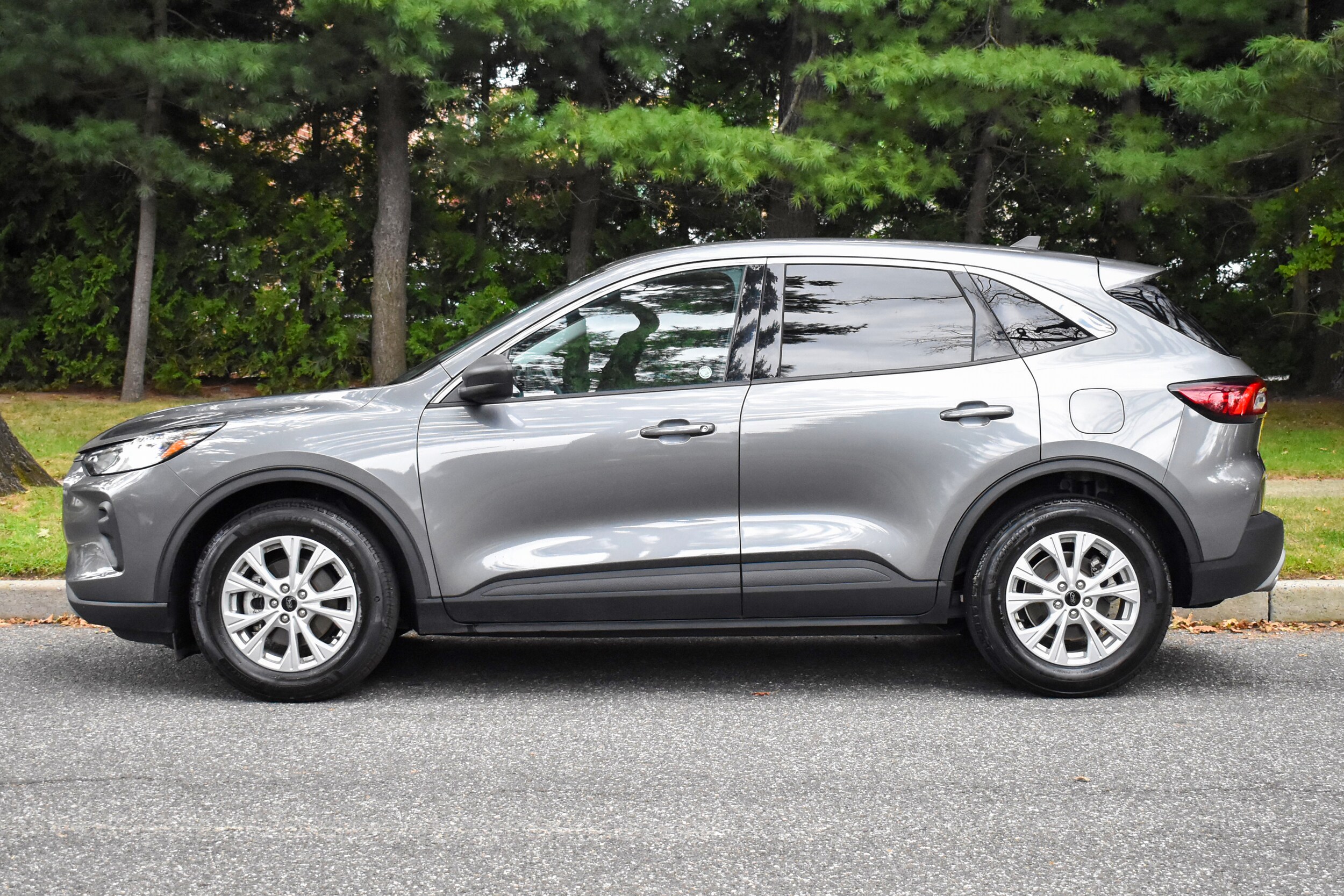 2024 Ford Escape Active photo 2