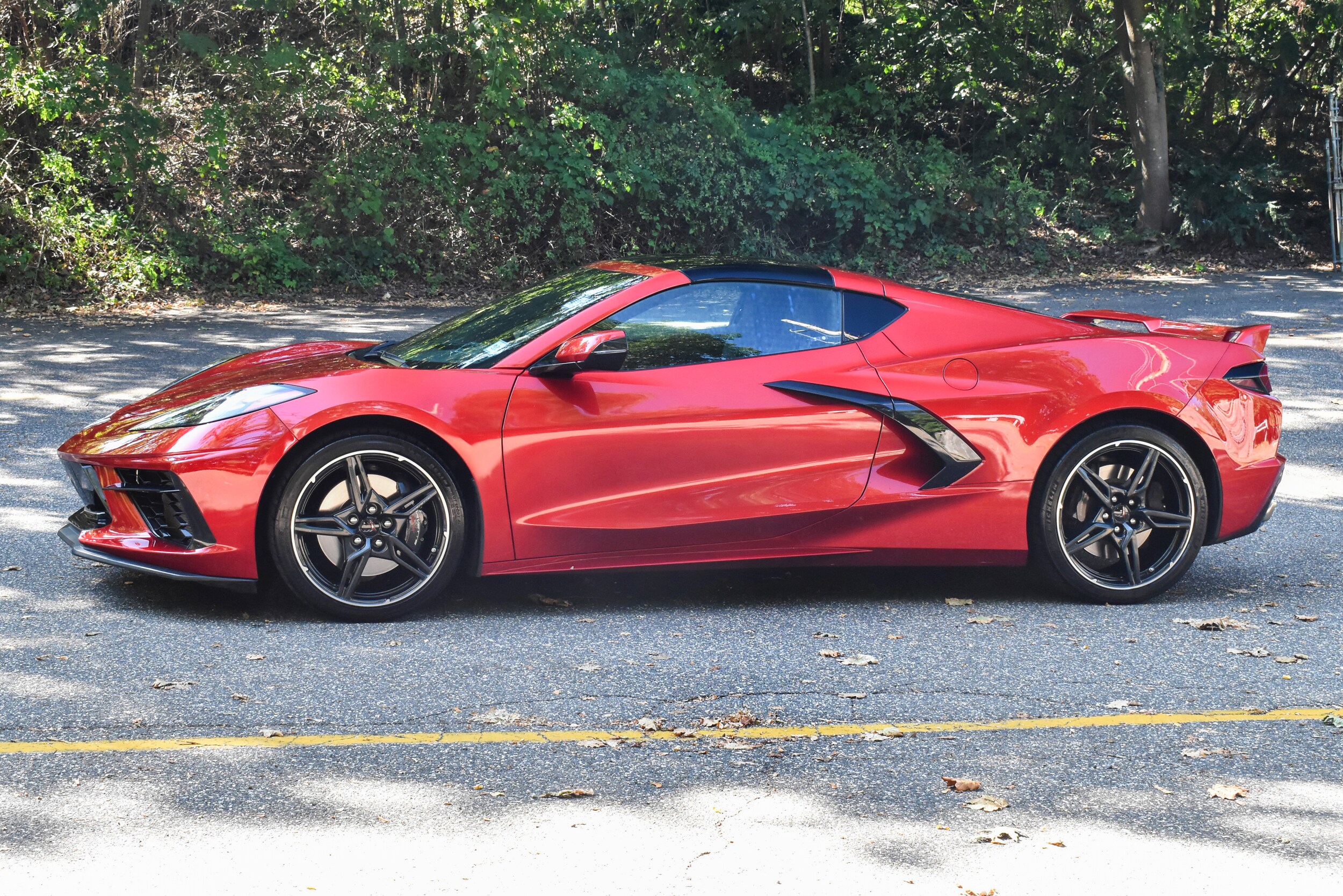 2023 Chevrolet Corvette Stingray 1LT photo 2