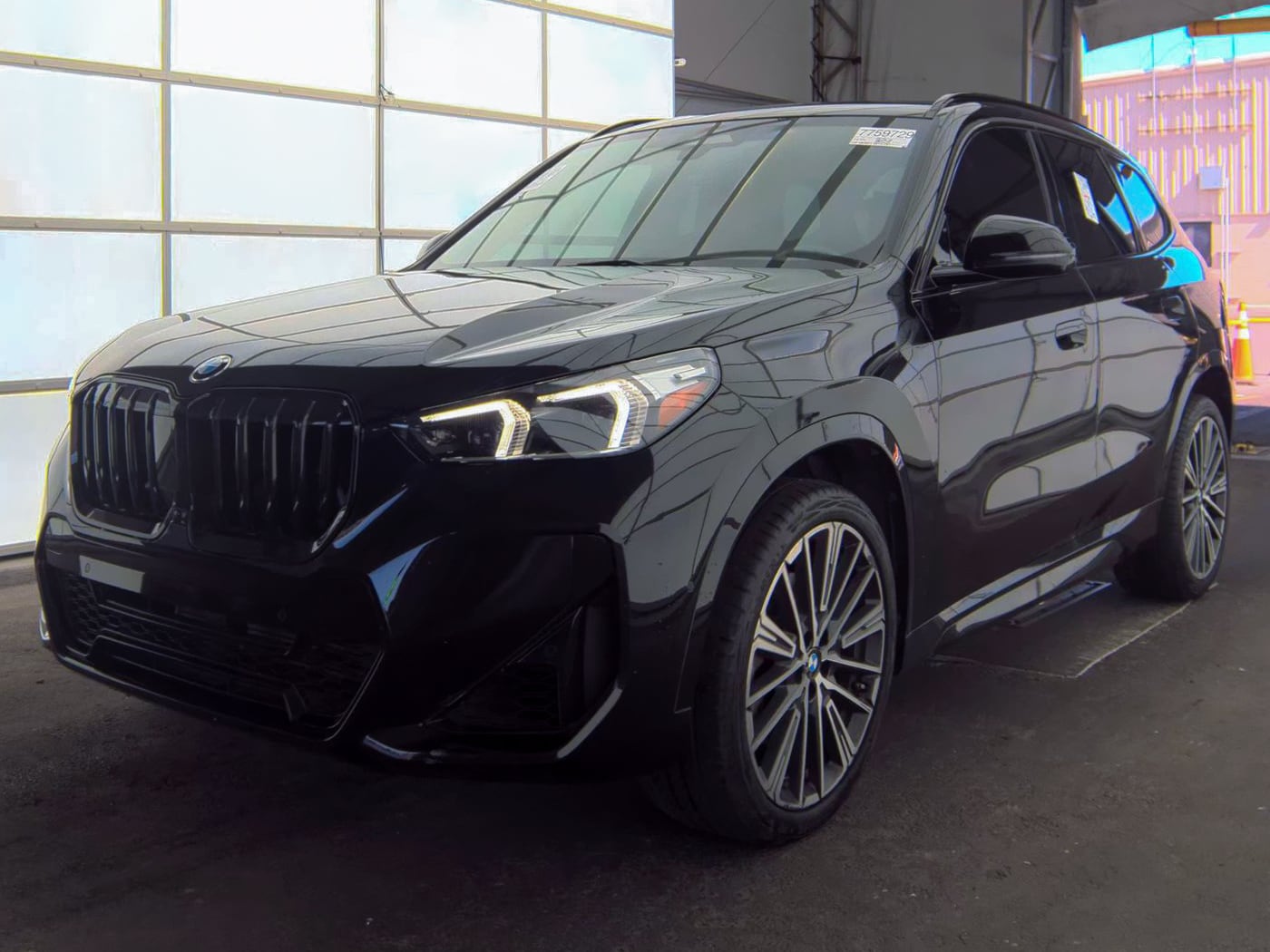 2023 BMW X1 xDrive28i's photo