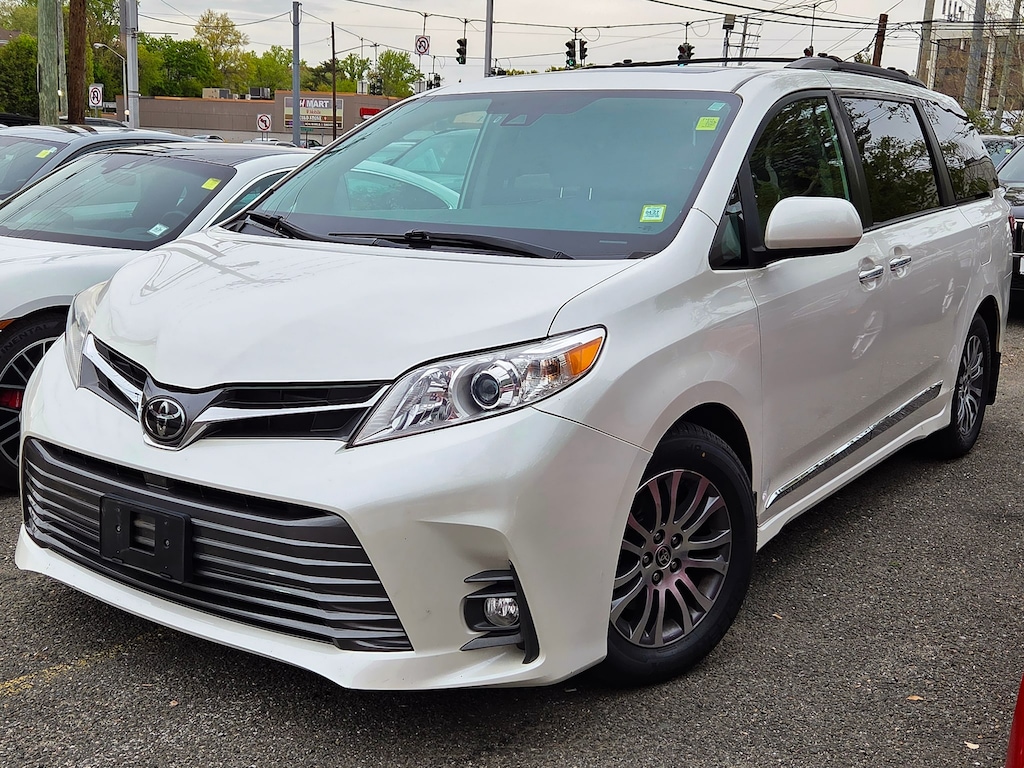 Used 2020 Toyota Sienna Limited 7 Passenger Van