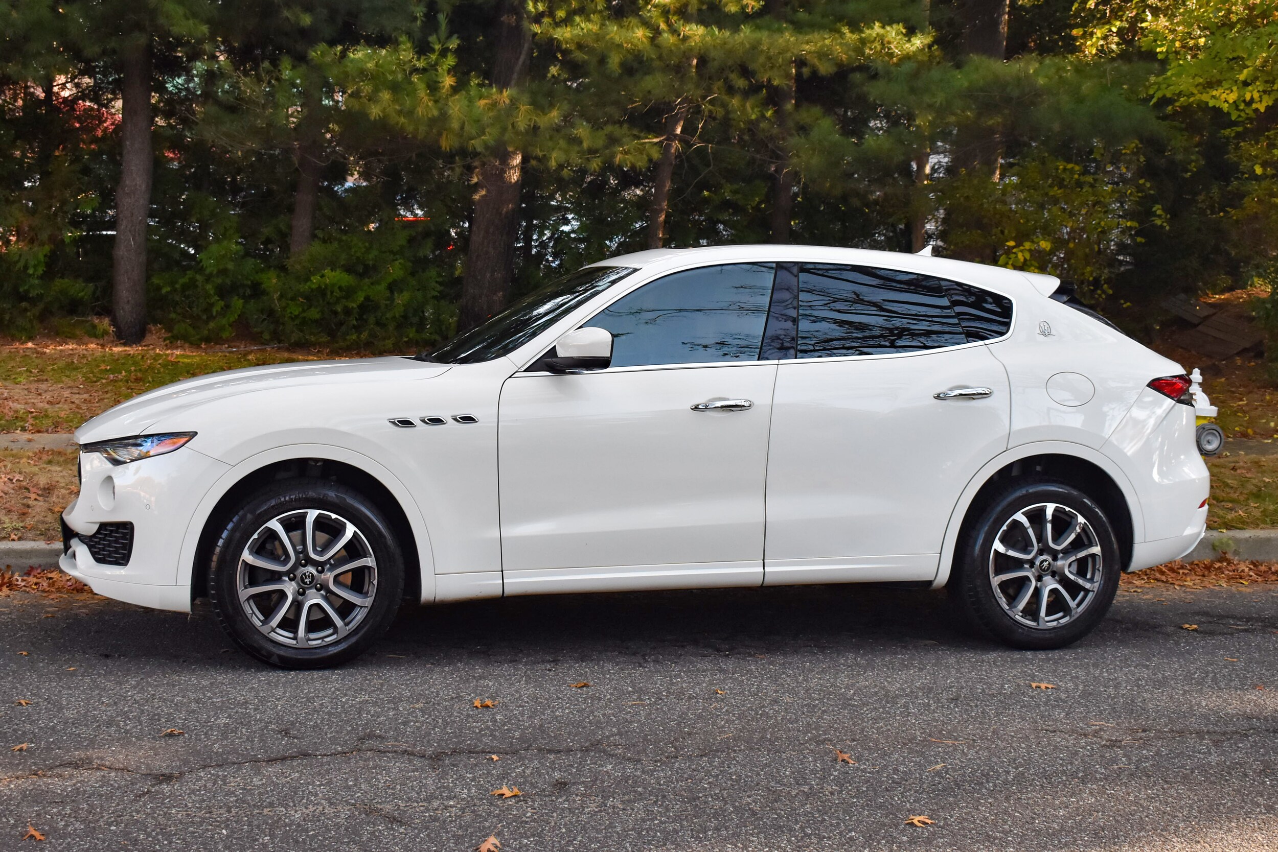 2021 Maserati Levante GranSport photo 2