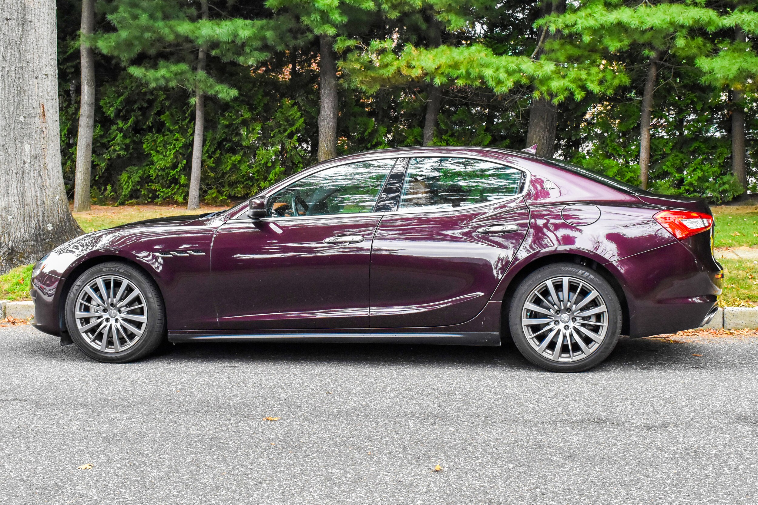 2019 Maserati Ghibli S photo 3