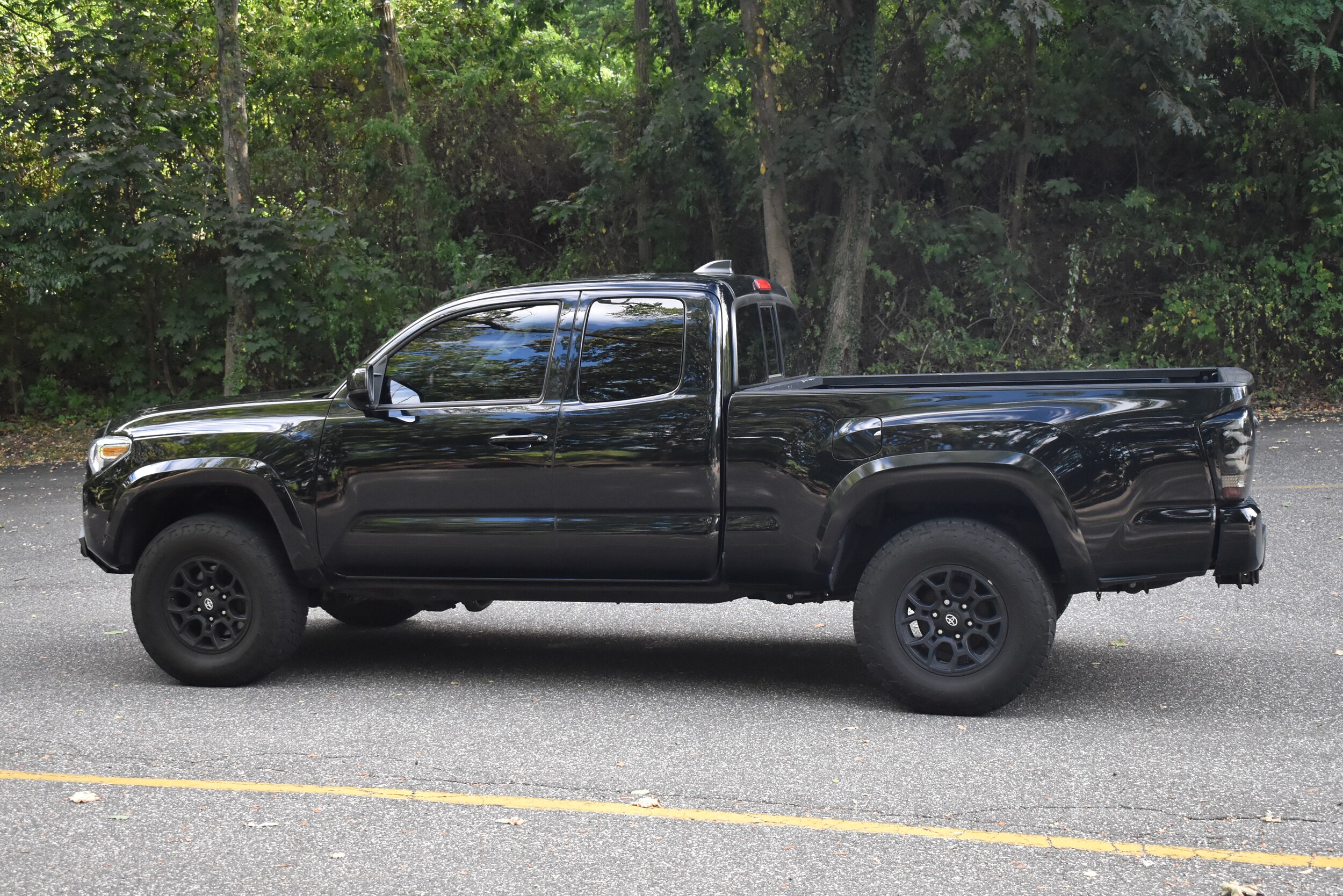 2021 Toyota Tacoma SR5 V6 photo 4