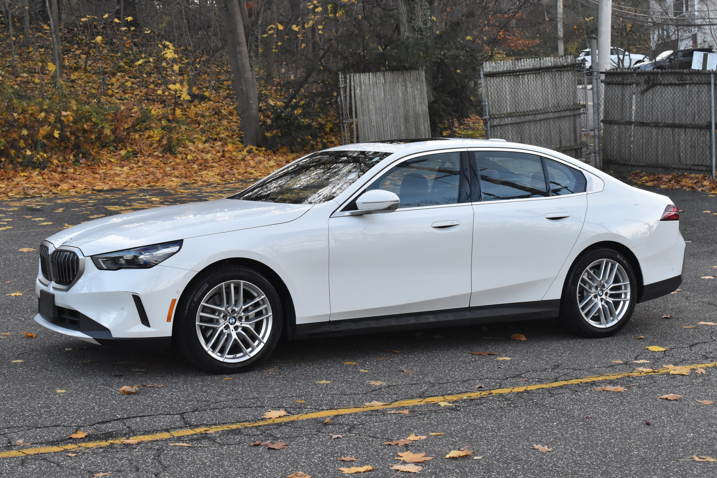 2024 Bmw 530i xDrive photo 2